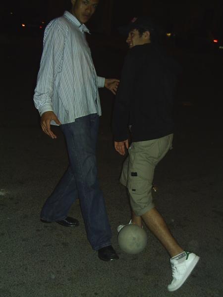 c moi et mon ami en jouent le balon
